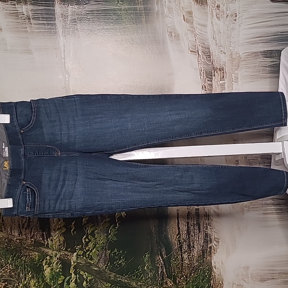 Lee Modern Series Womens size 6 short midrise fit dream denim blue jean jeggings